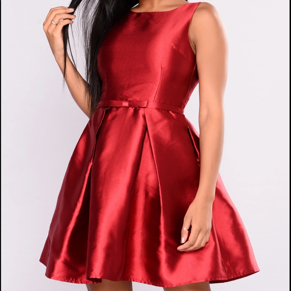 Red Satin Dress with Low Back and Pockets